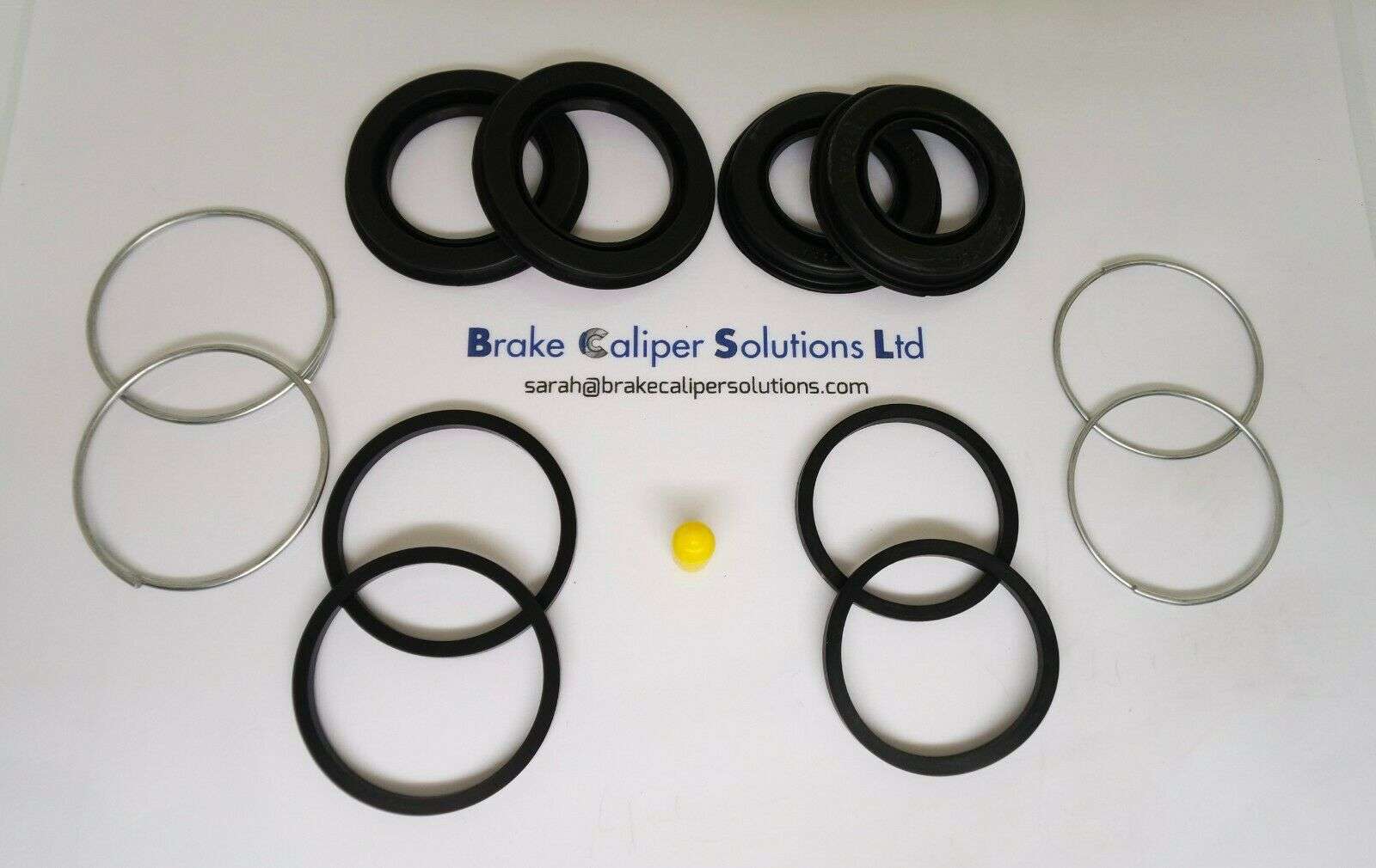 FRONT BRAKE CALIPER SEAL REPAIR KIT for TOYOTA HILUX MKII 4x4 1989-1997 BSK4313S